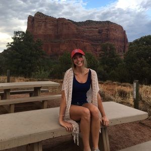 Meet your Posher, Rebekah